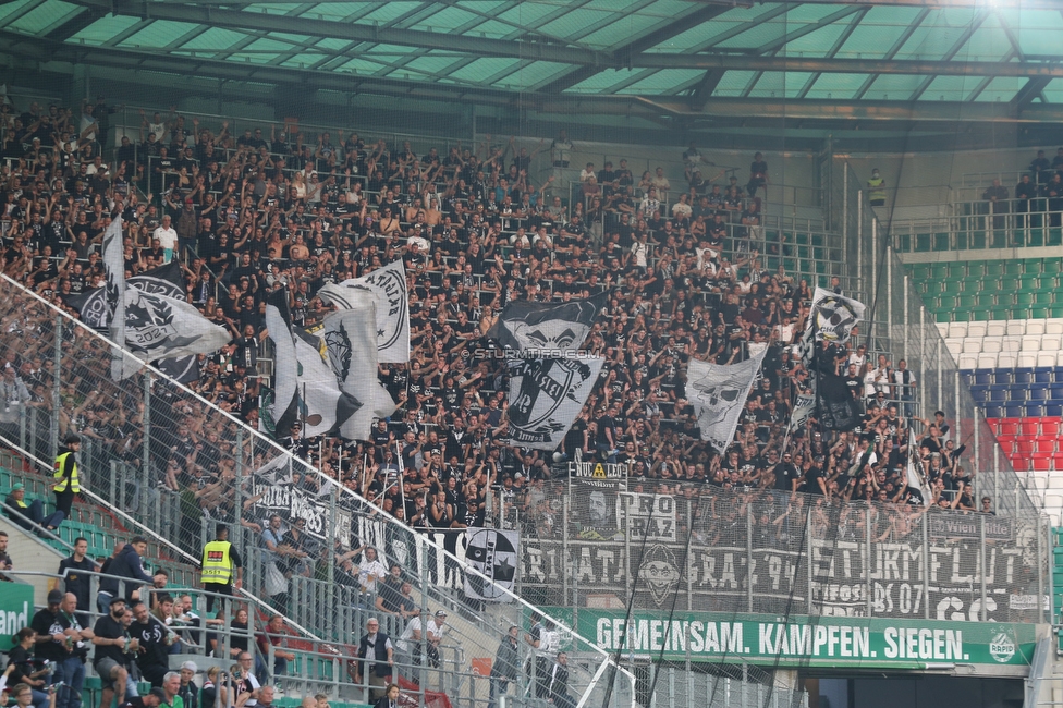 Rapid Wien - Sturm Graz
Oesterreichische Fussball Bundesliga, 9. Runde, SK Rapid Wien - SK Sturm Graz, Weststadion Wien, 26.09.2021. 

Foto zeigt Fans von Sturm
