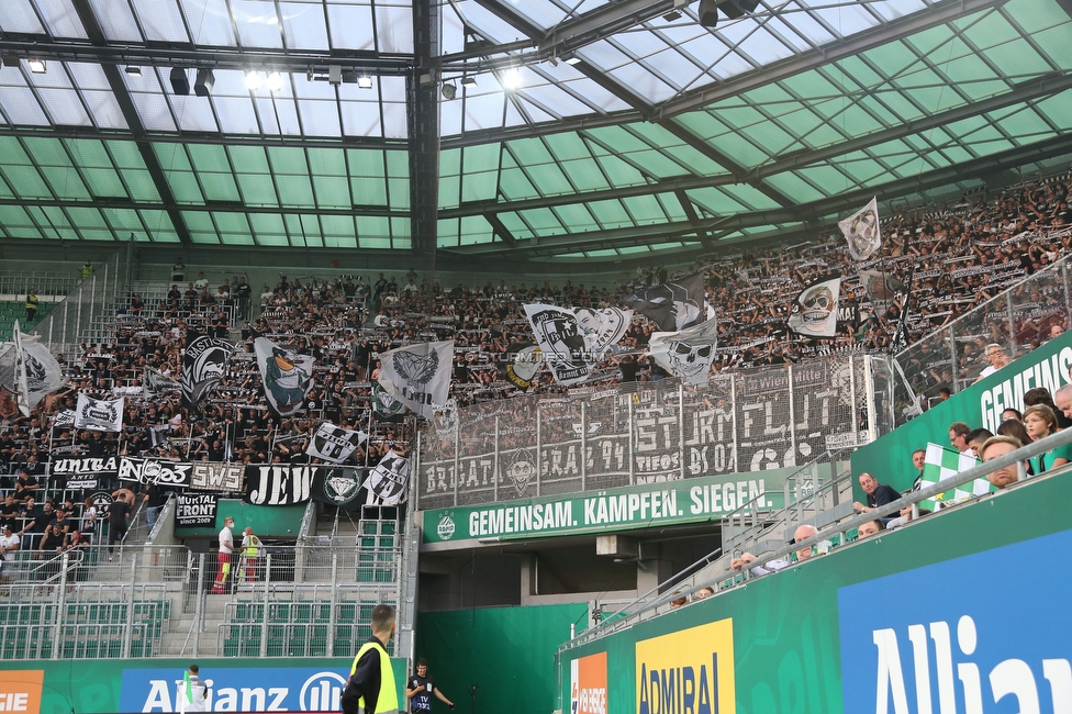 Rapid Wien - Sturm Graz
Oesterreichische Fussball Bundesliga, 9. Runde, SK Rapid Wien - SK Sturm Graz, Weststadion Wien, 26.09.2021. 

Foto zeigt Fans von Sturm
Schlüsselwörter: schals