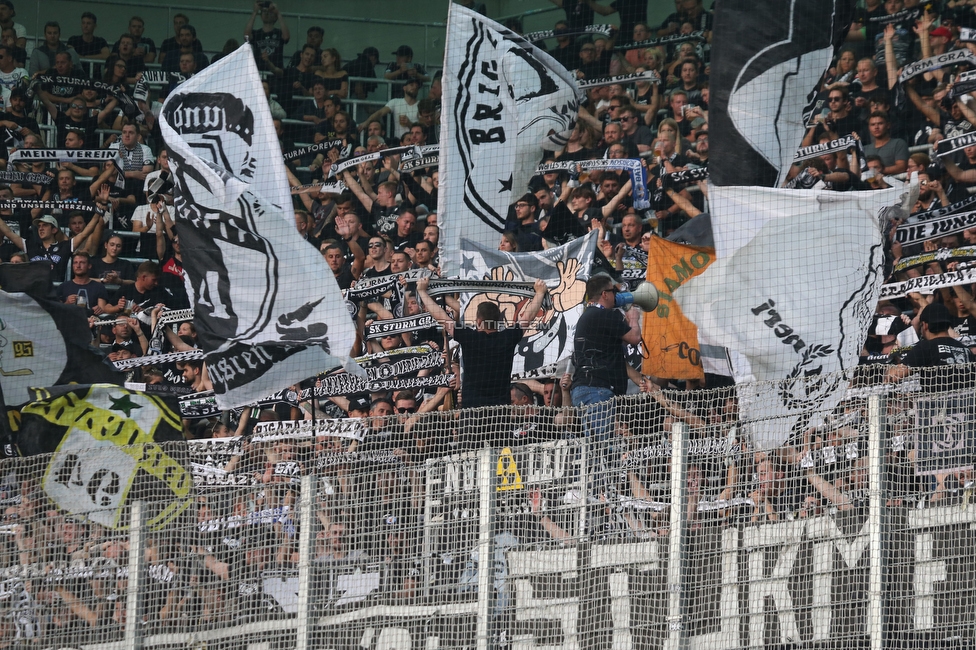 Rapid Wien - Sturm Graz
Oesterreichische Fussball Bundesliga, 9. Runde, SK Rapid Wien - SK Sturm Graz, Weststadion Wien, 26.09.2021. 

Foto zeigt Fans von Sturm
Schlüsselwörter: schals