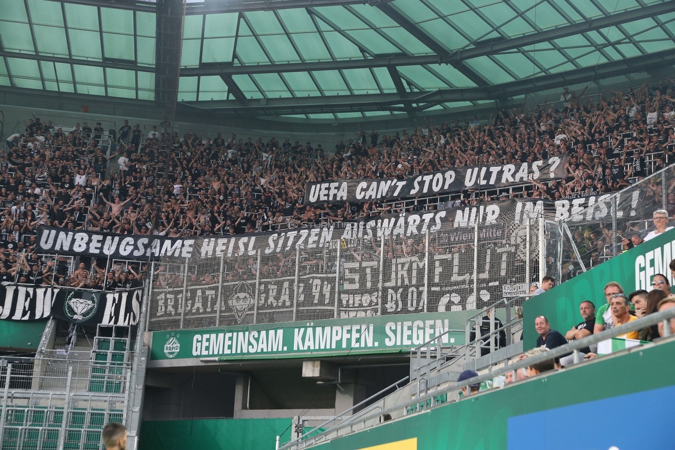 Rapid Wien - Sturm Graz
Oesterreichische Fussball Bundesliga, 9. Runde, SK Rapid Wien - SK Sturm Graz, Weststadion Wien, 26.09.2021. 

Foto zeigt Fans von Sturm
