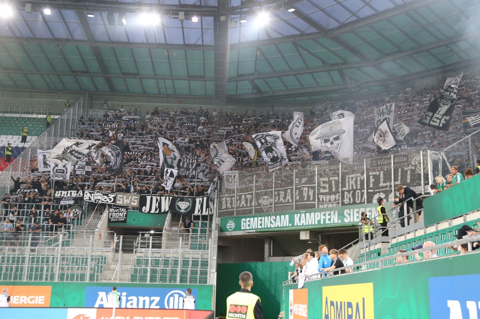 Rapid Wien - Sturm Graz
Oesterreichische Fussball Bundesliga, 9. Runde, SK Rapid Wien - SK Sturm Graz, Weststadion Wien, 26.09.2021. 

Foto zeigt Fans von Sturm
