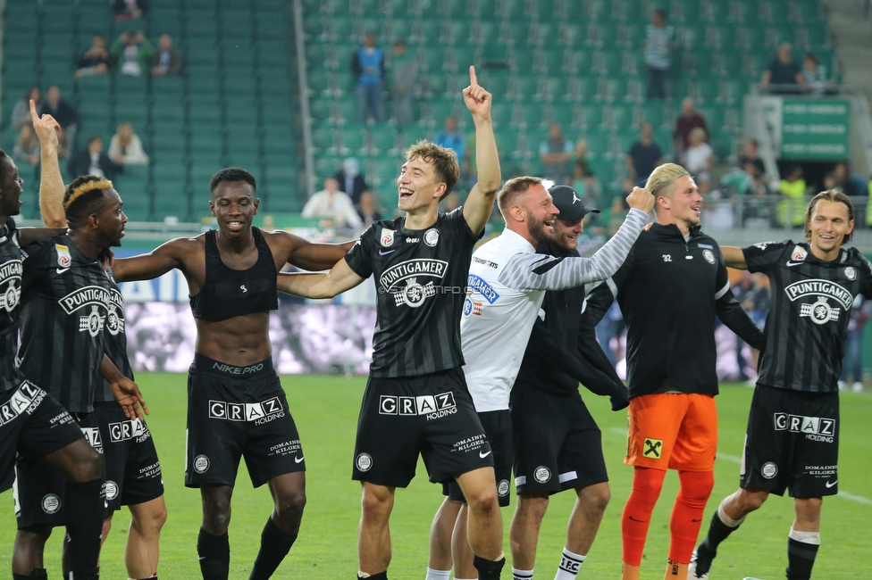 Rapid Wien - Sturm Graz
Oesterreichische Fussball Bundesliga, 9. Runde, SK Rapid Wien - SK Sturm Graz, Weststadion Wien, 26.09.2021. 

Foto zeigt die Mannschaft von Sturm und David Affengruber (Sturm)
Schlüsselwörter: jubel