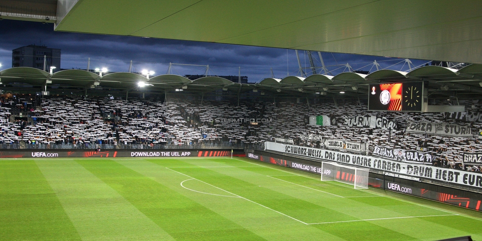 Sturm Graz - Eindhoven
UEFA Europa League Gruppenphase 2. Spieltag, SK Sturm Graz - PSV Eindhoven, Stadion Liebenau, Graz, 30.09.2021. 

Foto zeigt Fans von Sturm mit einer Choreografie
