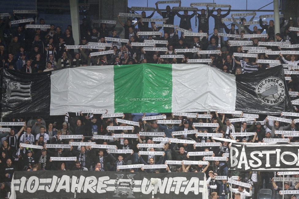 Sturm Graz - Eindhoven
UEFA Europa League Gruppenphase 2. Spieltag, SK Sturm Graz - PSV Eindhoven, Stadion Liebenau, Graz, 30.09.2021. 

Foto zeigt Fans von Sturm mit einer Choreografie
