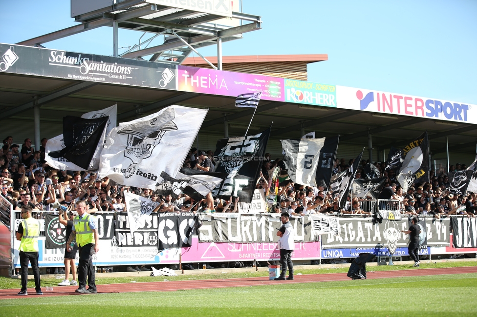 Hartberg - Sturm Graz
Oesterreichische Fussball Bundesliga, 10. Runde, TSV Hartberg - SK Sturm Graz, Arena Hartberg, 03.10.2021. 

Foto zeigt Fans von Sturm
