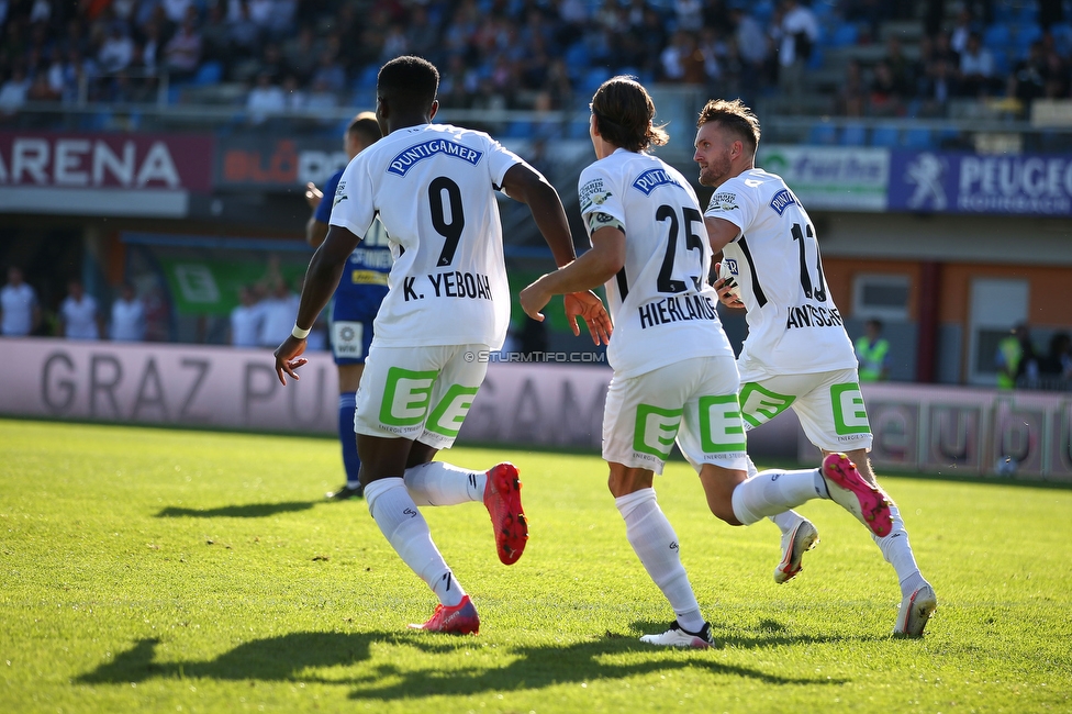 Hartberg - Sturm Graz
Oesterreichische Fussball Bundesliga, 10. Runde, TSV Hartberg - SK Sturm Graz, Arena Hartberg, 03.10.2021. 

Foto zeigt Kelvin Yeboah (Sturm), Stefan Hierlaender (Sturm) und Jakob Jantscher (Sturm)
Schlüsselwörter: torjubel