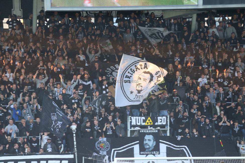 Sturm Graz - Ried
Oesterreichische Fussball Bundesliga, 11. Runde, SK Sturm Graz - SV Ried, Stadion Liebenau Graz, 17.10.2021. 

Foto zeigt Fans von Sturm
