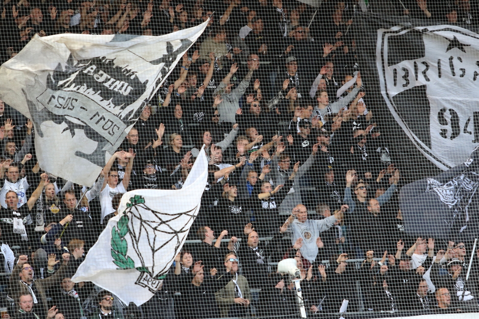 Sturm Graz - Ried
Oesterreichische Fussball Bundesliga, 11. Runde, SK Sturm Graz - SV Ried, Stadion Liebenau Graz, 17.10.2021. 

Foto zeigt Fans von Sturm
