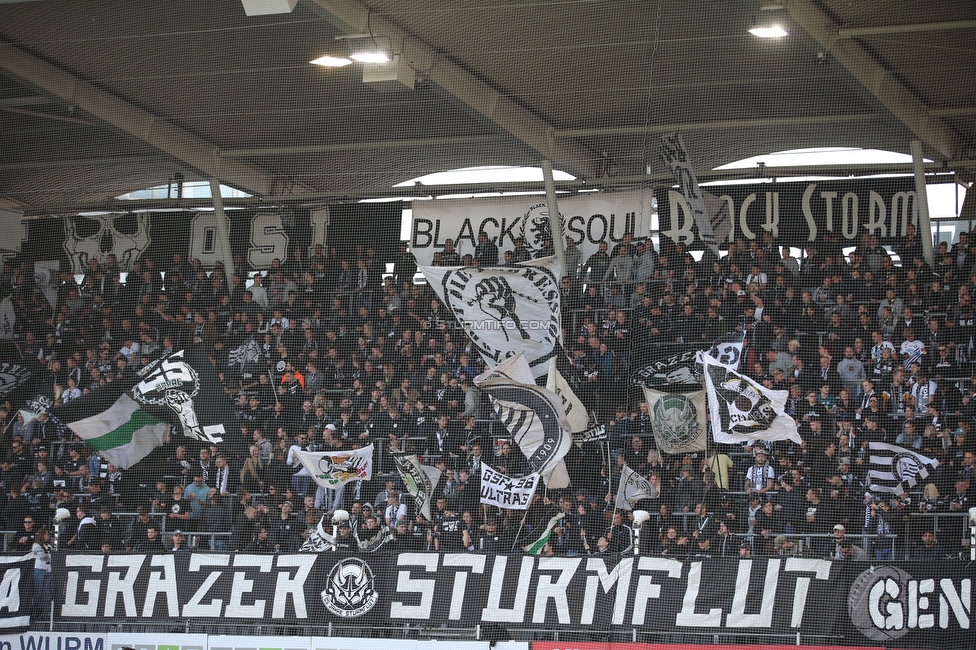 Sturm Graz - Ried
Oesterreichische Fussball Bundesliga, 11. Runde, SK Sturm Graz - SV Ried, Stadion Liebenau Graz, 17.10.2021. 

Foto zeigt Fans von Sturm
