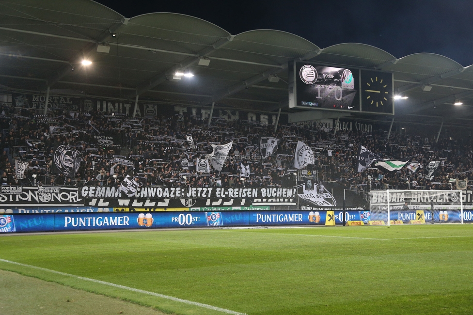 Sturm Graz - Ried
Oesterreichische Fussball Bundesliga, 11. Runde, SK Sturm Graz - SV Ried, Stadion Liebenau Graz, 17.10.2021. 

Foto zeigt Fans von Sturm
Schlüsselwörter: schals