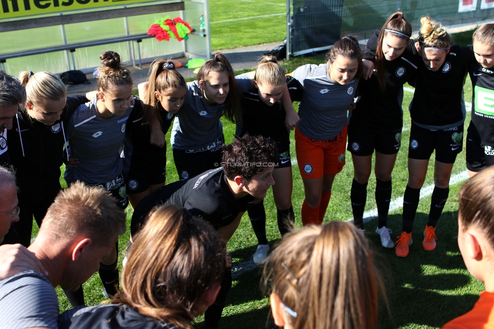 Sturm Damen - St. Poelten
OEFB Frauen Bundesliga, 7. Runde, SK Sturm Graz Damen - SKN St. Poelten Frauen, Trainingszentrum Messendorf, Graz, 17.10.2021. 

Foto zeigt die Mannschaft der Sturm Damen
