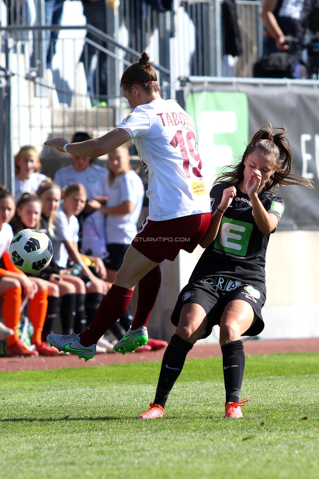 Sturm Damen - St. Poelten
OEFB Frauen Bundesliga, 7. Runde, SK Sturm Graz Damen - SKN St. Poelten Frauen, Trainingszentrum Messendorf, Graz, 17.10.2021. 

Foto zeigt Stefanie Grossgasteiger (Sturm Damen)
