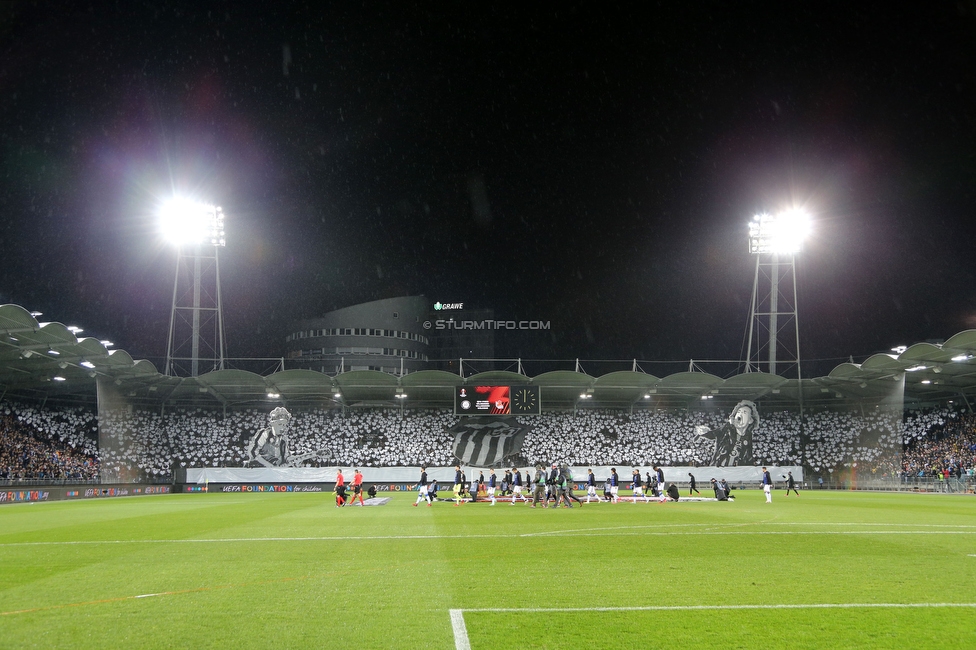 Sturm Graz - Real Sociedad
UEFA Europa League Gruppenphase 3. Spieltag, SK Sturm Graz - Real Sociedad, Stadion Liebenau, Graz, 21.10.2021. 

Foto zeigt Fans von Sturm mit einer Choreografie
