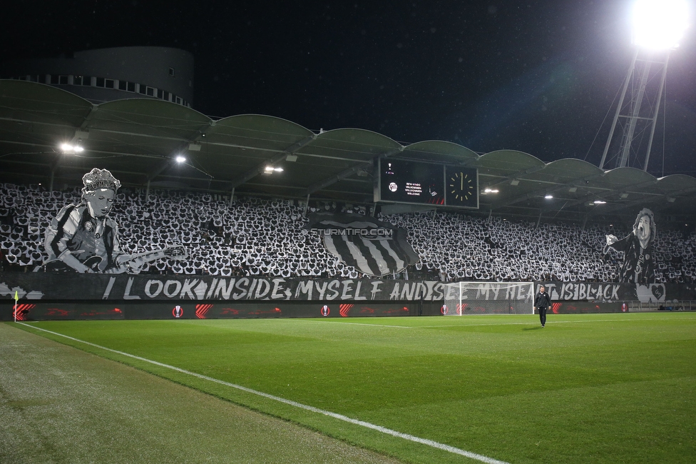 Sturm Graz - Real Sociedad
UEFA Europa League Gruppenphase 3. Spieltag, SK Sturm Graz - Real Sociedad, Stadion Liebenau, Graz, 21.10.2021. 

Foto zeigt Fans von Sturm mit einer Choreografie
