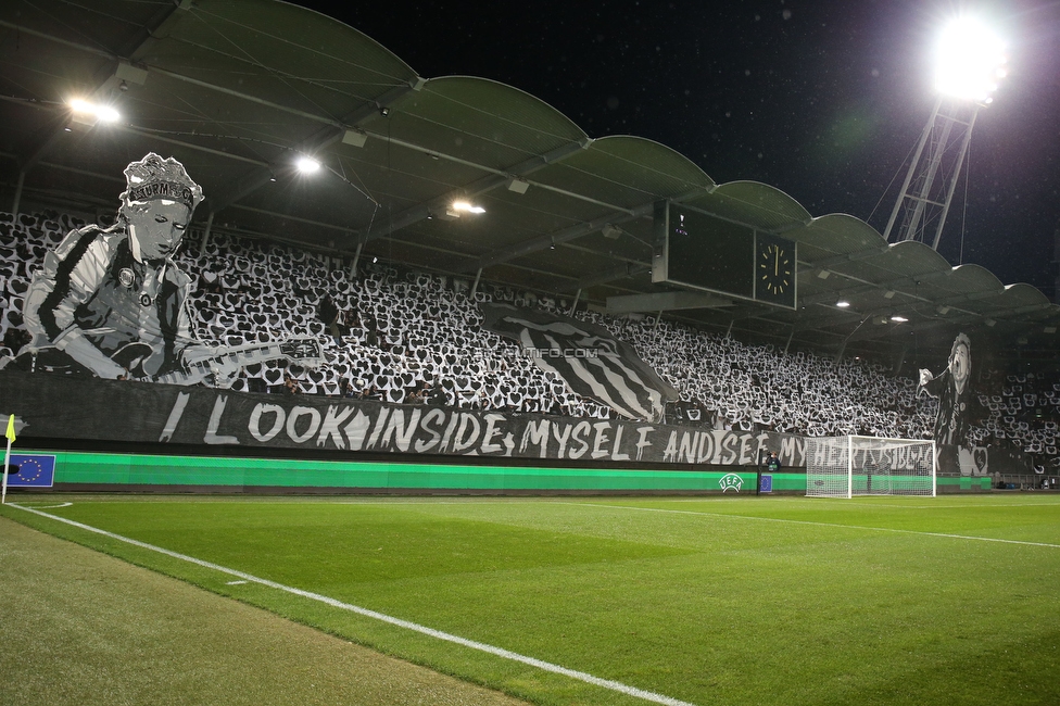 Sturm Graz - Real Sociedad
UEFA Europa League Gruppenphase 3. Spieltag, SK Sturm Graz - Real Sociedad, Stadion Liebenau, Graz, 21.10.2021. 

Foto zeigt Fans von Sturm mit einer Choreografie
