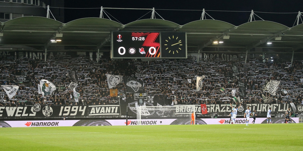 Sturm Graz - Real Sociedad
UEFA Europa League Gruppenphase 3. Spieltag, SK Sturm Graz - Real Sociedad, Stadion Liebenau, Graz, 21.10.2021. 

Foto zeigt Fans von Sturm
Schlüsselwörter: schals