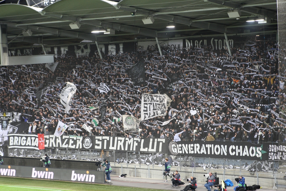 Sturm Graz - Real Sociedad
UEFA Europa League Gruppenphase 3. Spieltag, SK Sturm Graz - Real Sociedad, Stadion Liebenau, Graz, 21.10.2021. 

Foto zeigt Fans von Sturm
Schlüsselwörter: schals