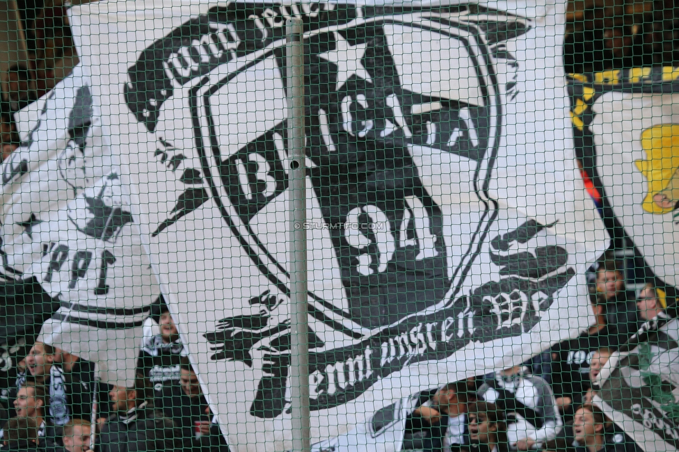 Salzburg - Sturm Graz
Oesterreichische Fussball Bundesliga, 12. Runde, FC RB Salzburg - SK Sturm Graz, Stadion Wals-Siezenheim, 24.10.2021. 

Foto zeigt Fans von Sturm
