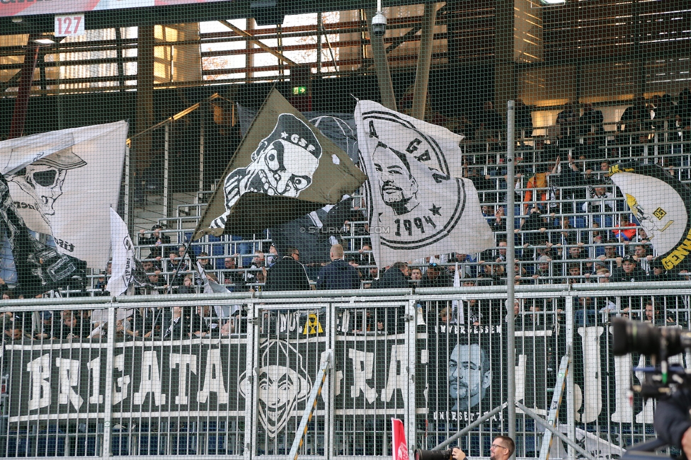 Salzburg - Sturm Graz
Oesterreichische Fussball Bundesliga, 12. Runde, FC RB Salzburg - SK Sturm Graz, Stadion Wals-Siezenheim, 24.10.2021. 

Foto zeigt Fans von Sturm
