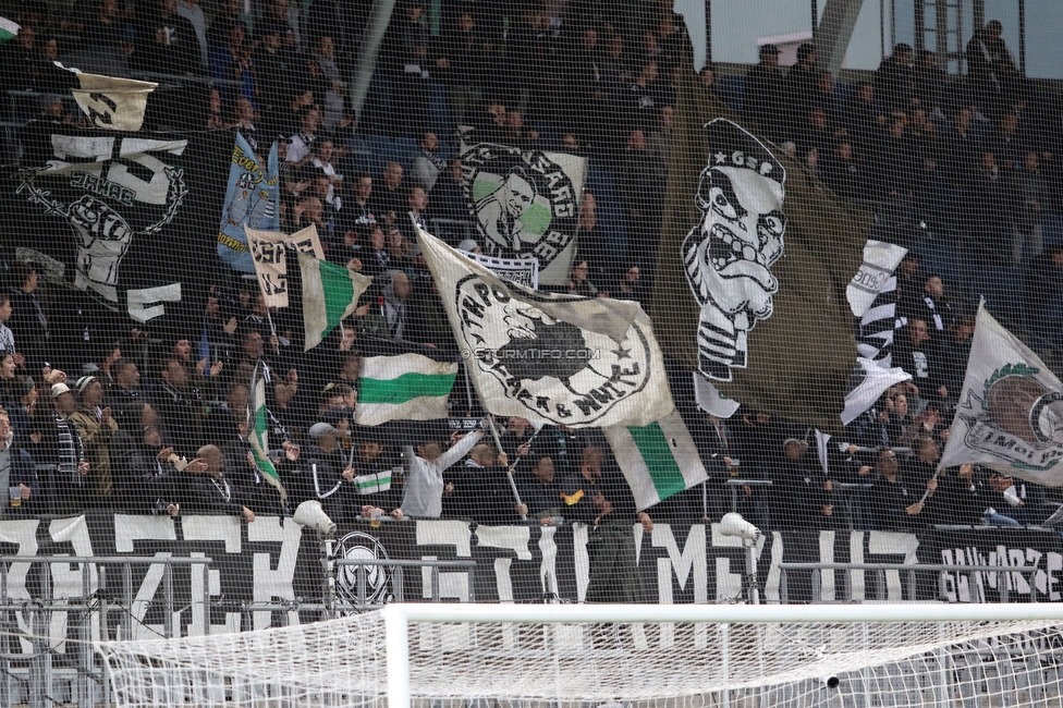 Sturm Graz - Ried
OEFB Cup, 3. Runde, SK Sturm Graz - SV Ried, Stadion Liebenau Graz, 27.10.2021. 

Foto zeigt Fans von Sturm
