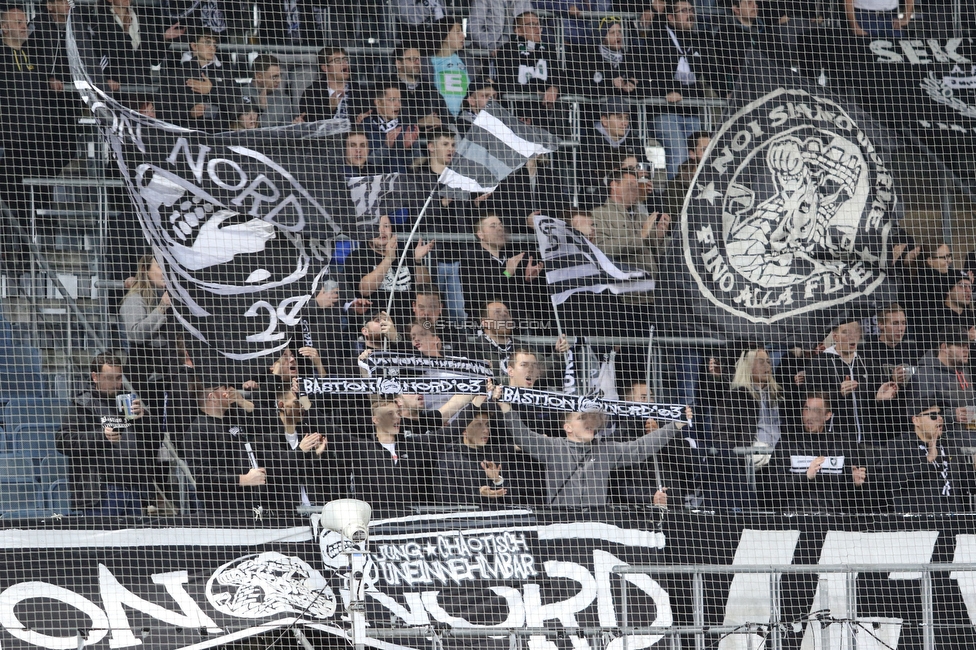 Sturm Graz - Ried
OEFB Cup, 3. Runde, SK Sturm Graz - SV Ried, Stadion Liebenau Graz, 27.10.2021. 

Foto zeigt Fans von Sturm
