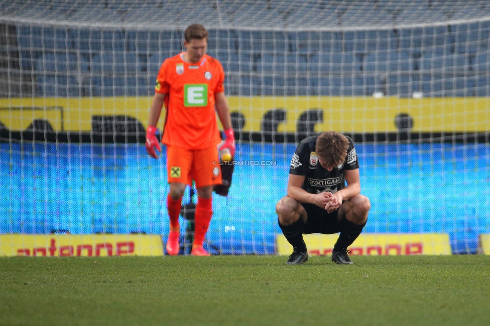 Sturm Graz - Wolfsberg
Oesterreichische Fussball Bundesliga, 13. Runde, SK Sturm Graz - Wolfsberger AC, Stadion Liebenau Graz, 31.10.2021. 

Foto zeigt Joerg Siebenhandl (Sturm) und David Affengruber (Sturm)
Schlüsselwörter: enttaeuschung