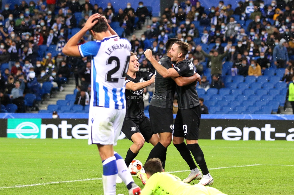 Real Sociedad - Sturm Graz
UEFA Europa League Gruppenphase 4. Spieltag, Real Sociedad - SK Sturm Graz, Reale Arena San Sebastian, 04.11.2021. 

Foto zeigt Alexander Prass (Sturm), Gregory Wuethrich (Sturm) und Jakob Jantscher (Sturm)
Schlüsselwörter: torjubel