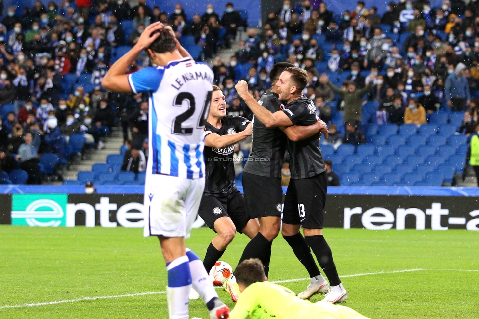 Real Sociedad - Sturm Graz
UEFA Europa League Gruppenphase 4. Spieltag, Real Sociedad - SK Sturm Graz, Reale Arena San Sebastian, 04.11.2021. 

Foto zeigt Alexander Prass (Sturm), Gregory Wuethrich (Sturm) und Jakob Jantscher (Sturm)
Schlüsselwörter: torjubel