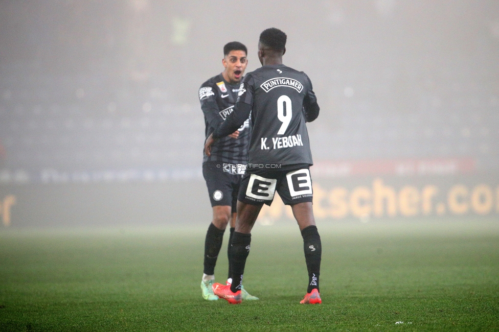 Sturm Graz - LASK
Oesterreichische Fussball Bundesliga, 15. Runde, SK Sturm Graz - LASK, Stadion Liebenau Graz, 21.11.2021. 

Foto zeigt Manprit Sarkaria (Sturm) und Kelvin Yeboah (Sturm)
Schlüsselwörter: torjubel