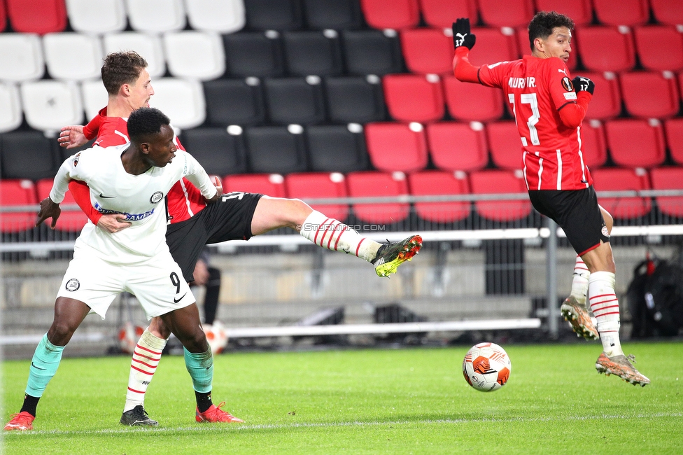 Eindhoven - Sturm Graz
UEFA Europa League Gruppenphase 5. Spieltag, PSV Eindhoven - SK Sturm Graz, Philips Stadion Eindhoven, 25.11.2021. 

Foto zeigt Kelvin Yeboah (Sturm)
