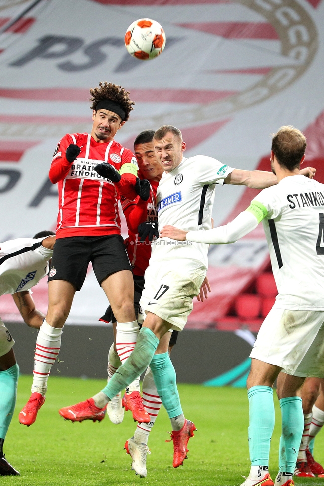 Eindhoven - Sturm Graz
UEFA Europa League Gruppenphase 5. Spieltag, PSV Eindhoven - SK Sturm Graz, Philips Stadion Eindhoven, 25.11.2021. 

Foto zeigt Andre Ramalho (Eindhoven) und Lukas Jaeger (Sturm)
