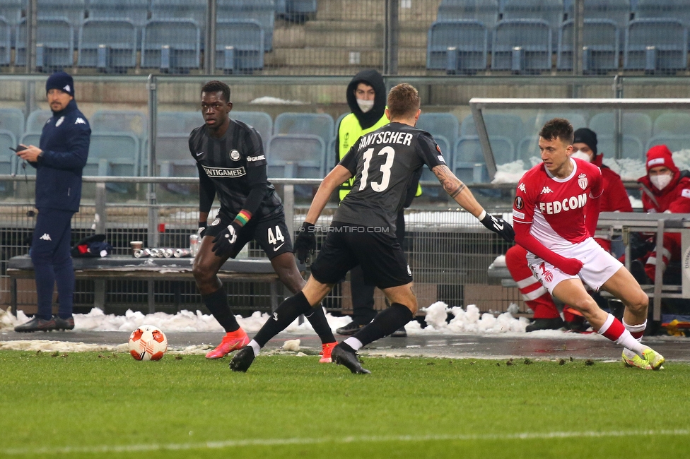 Sturm Graz - Monaco
UEFA Europa League Gruppenphase 6. Spieltag, SK Sturm Graz - AS Monaco, Stadion Liebenau Graz, 09.12.2021. 

Foto zeigt Amadou Dante (Sturm) und Jakob Jantscher (Sturm)
