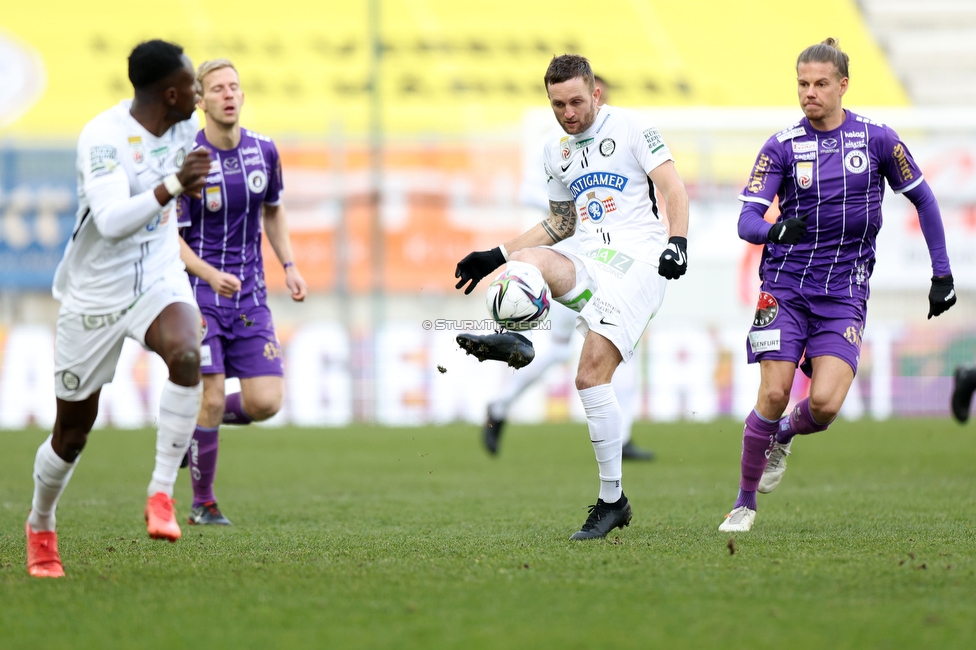 Austria Klagenfurt - Sturm Graz
Oesterreichische Fussball Bundesliga, 18. Runde, SK Austria Klagenfurt - SK Sturm Graz, Woerthersee Stadion Klagenfurt, 12.12.2021. 

Foto zeigt Kelvin Yeboah (Sturm) und Jakob Jantscher (Sturm)
