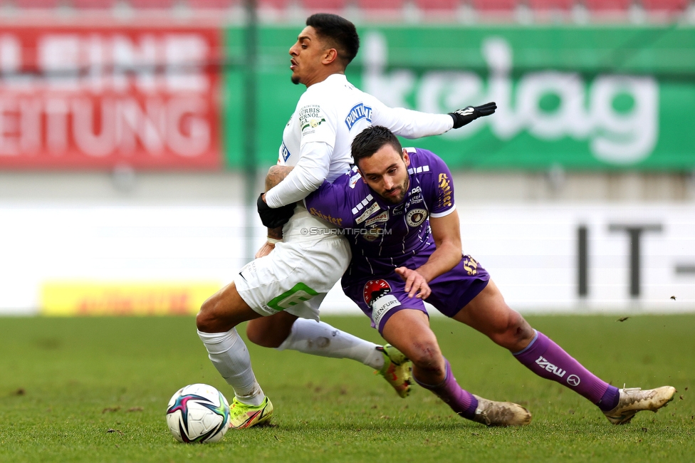 Austria Klagenfurt - Sturm Graz
Oesterreichische Fussball Bundesliga, 18. Runde, SK Austria Klagenfurt - SK Sturm Graz, Woerthersee Stadion Klagenfurt, 12.12.2021. 

Foto zeigt Manprit Sarkaria (Sturm) und Markus Pink (A. Klagenfurt)
