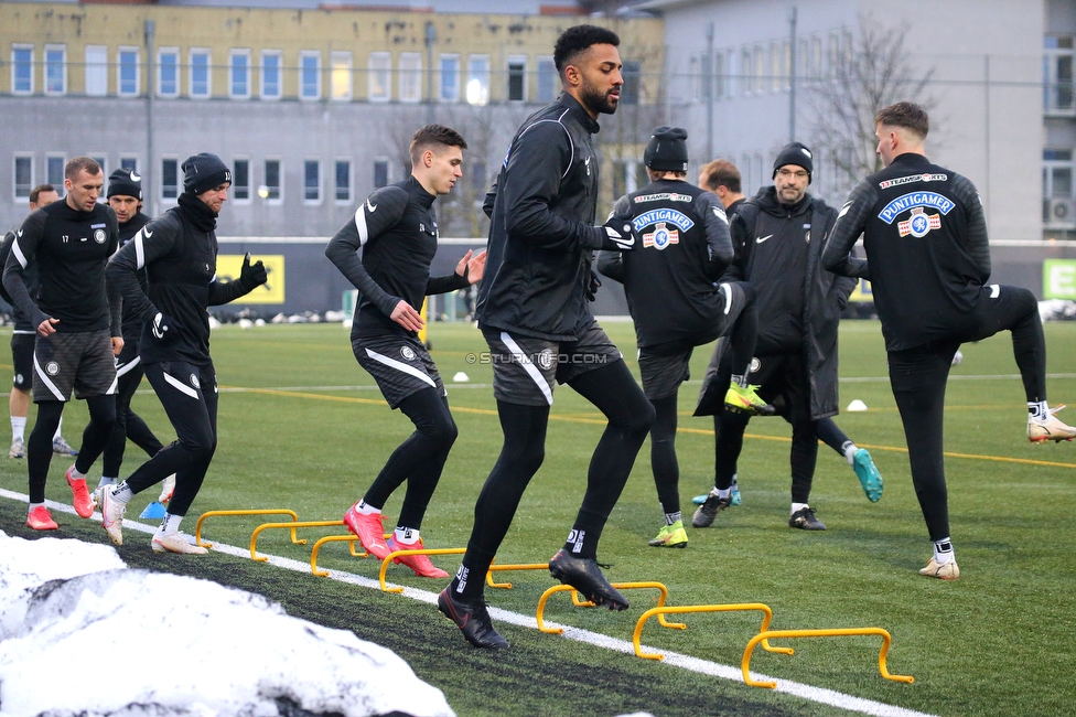 Sturm Graz Trainingsauftakt
Oesterreichische Fussball Bundesliga, SK Sturm Graz Trainingsauftakt, Trainingszentrum Messendorf, 05.01.2022. 

Foto zeigt Gregory Wuethrich (Sturm)
