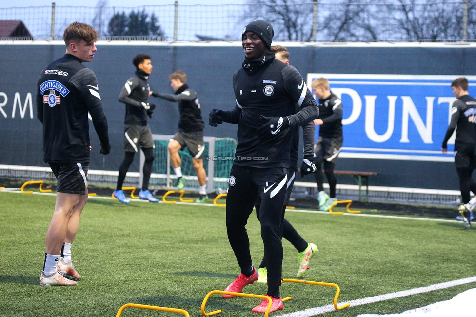 Sturm Graz Trainingsauftakt
Oesterreichische Fussball Bundesliga, SK Sturm Graz Trainingsauftakt, Trainingszentrum Messendorf, 05.01.2022. 

Foto zeigt Kelvin Yeboah (Sturm)
