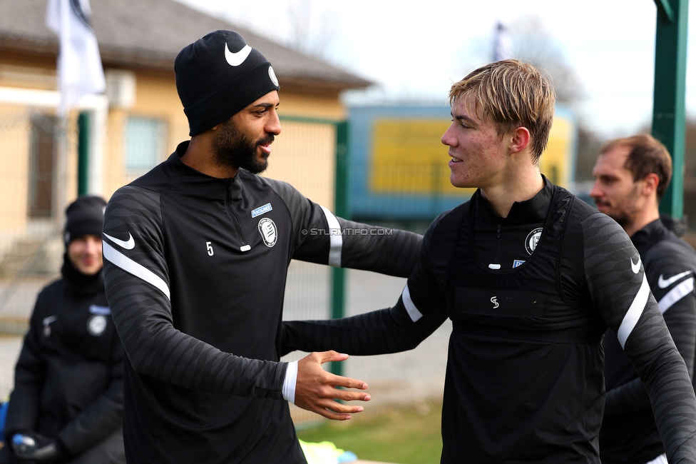 Sturm Graz - Radomlje
Testspiel, SK Sturm Graz - NK Radomlje, Sportlplatz Catez, 29.01.2022. 

Foto zeigt Gregory Wuethrich (Sturm) und Rasmus Hoejlund (Sturm)
