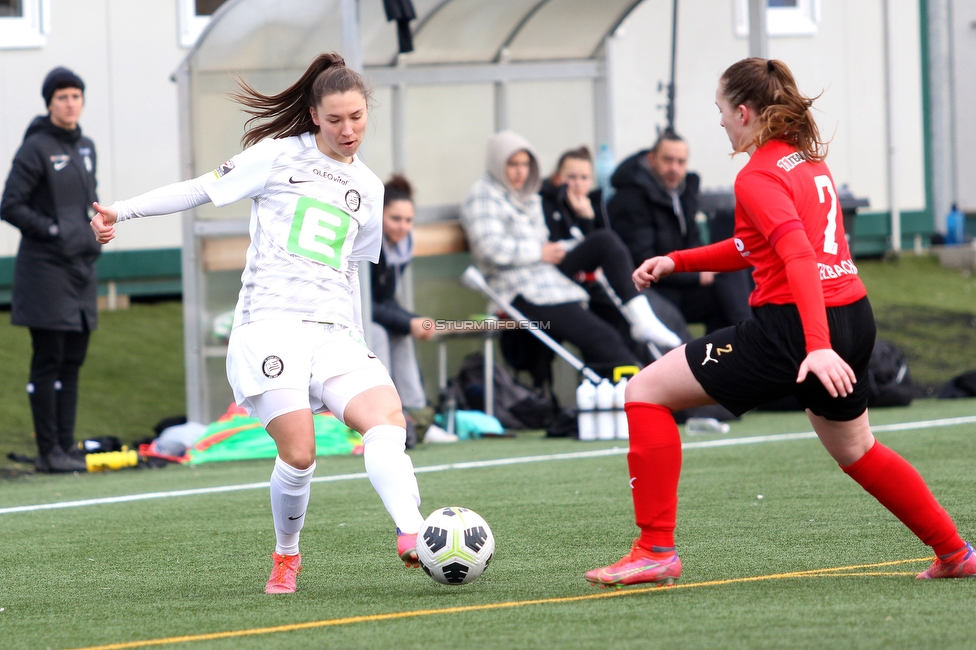 Sturm Damen - Krottendorf
Testspiel, SK Sturm Graz Damen - Wildcats Krottendorf, Trainingszentrum, 29.01.2022. 

Foto zeigt Stefanie Grossgasteiger (Sturm Damen)
