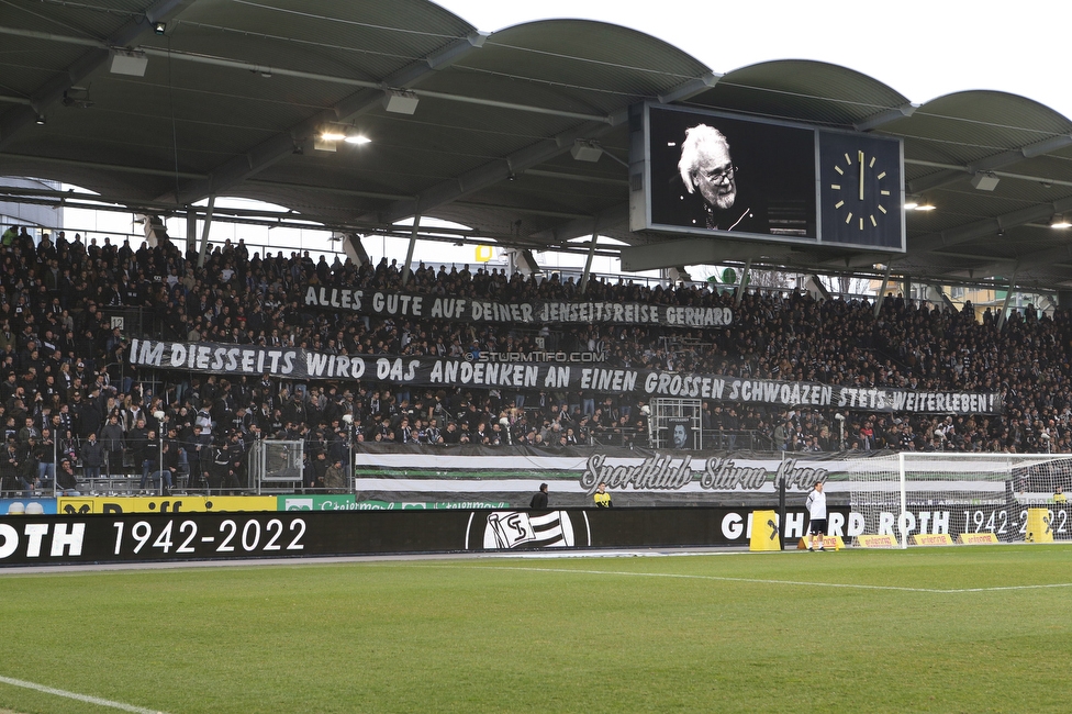 Sturm Graz - Rapid Wien
Oesterreichische Fussball Bundesliga, 20. Runde, SK Sturm Graz - SK Rapid Wien, Stadion Liebenau Graz, 20.02.2022. 

Foto zeigt Fans von Sturm mit einem Spruchband fuer Gerhard Roth
