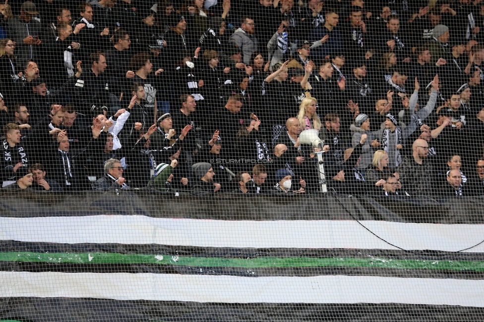 Sturm Graz - Rapid Wien
Oesterreichische Fussball Bundesliga, 20. Runde, SK Sturm Graz - SK Rapid Wien, Stadion Liebenau Graz, 20.02.2022. 

Foto zeigt Fans von Sturm
