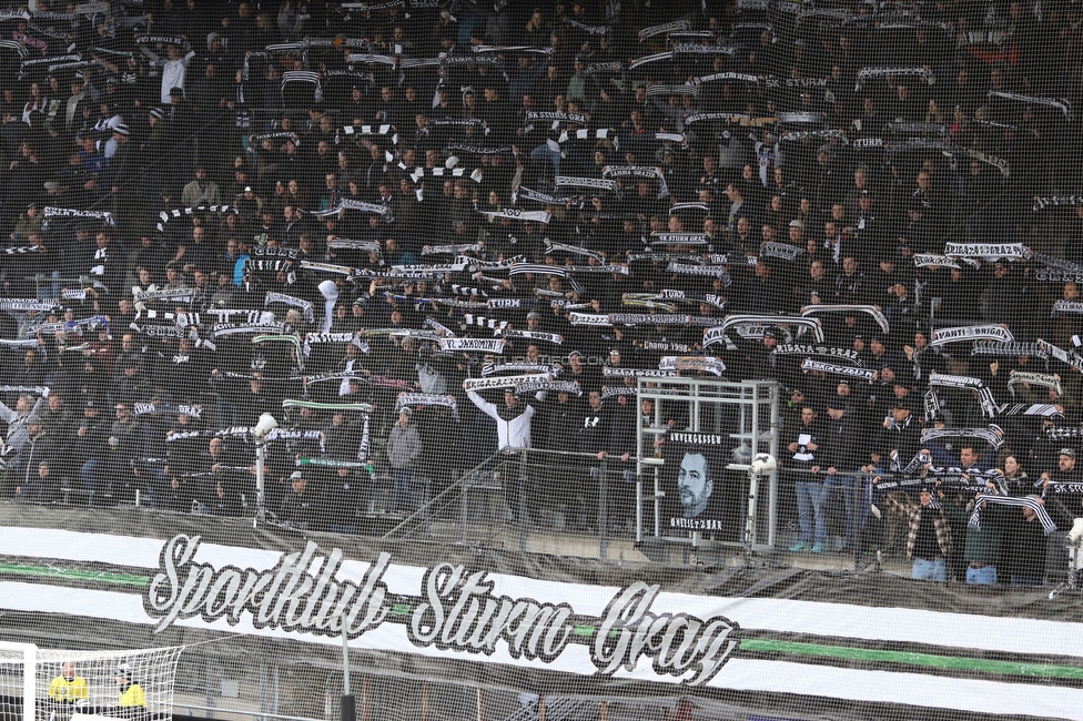 Sturm Graz - Hartberg
Oesterreichische Fussball Bundesliga, 21. Runde, SK Sturm Graz - TSV Hartberg, Stadion Liebenau Graz, 27.02.2022. 

Foto zeigt Fans von Sturm
Schlüsselwörter: schals