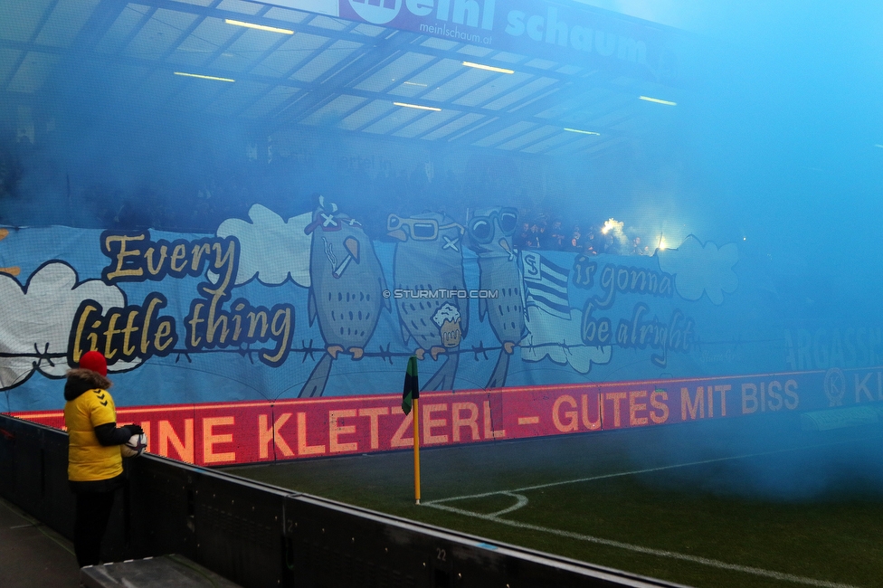 Ried - Sturm Graz
Oesterreichische Fussball Bundesliga, 22. Runde, SV Ried - SK Sturm Graz, Arena Ried, 06.03.2022. 

Foto zeigt Fans von Sturm mit einer Choreografie
Schlüsselwörter: pyrotechnik