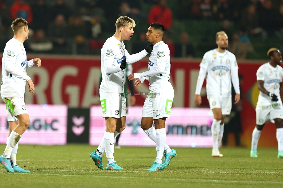 Ried - Sturm Graz
Oesterreichische Fussball Bundesliga, 22. Runde, SV Ried - SK Sturm Graz, Arena Ried, 06.03.2022. 

Foto zeigt Rasmus Hoejlund (Sturm) und Manprit Sarkaria (Sturm)
Schlüsselwörter: torjubel