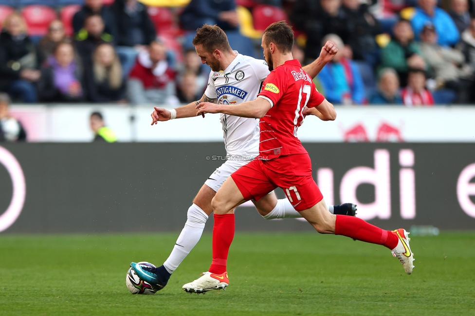 RB Salzburg - Sturm Graz
Oesterreichische Fussball Bundesliga, 23. Runde, FC RB Salzburg - SK Sturm Graz, Arena Wals-Siezenheim, 13.03.2022. 

Foto zeigt Jakob Jantscher (Sturm) und Andreas Ulmer (Salzburg)
