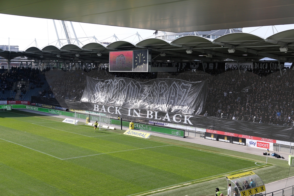 Sturm Graz - Klagenfurt
Oesterreichische Fussball Bundesliga, 24. Runde, SK Sturm Graz - SK Austria Klagenfurt, Stadion Liebenau Graz, 20.03.2022. 

Foto zeigt Fans von Sturm mit einer Choreografie
