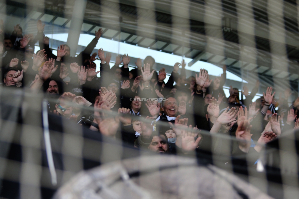 Sturm Graz - Klagenfurt
Oesterreichische Fussball Bundesliga, 24. Runde, SK Sturm Graz - SK Austria Klagenfurt, Stadion Liebenau Graz, 20.03.2022. 

Foto zeigt Fans von Sturm
