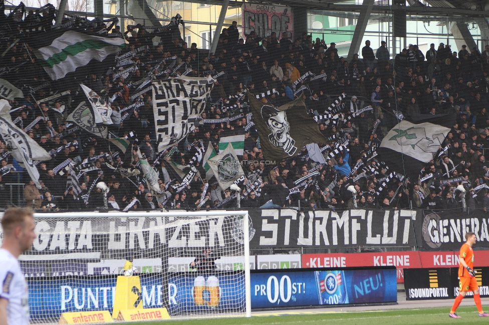 Sturm Graz - Klagenfurt
Oesterreichische Fussball Bundesliga, 24. Runde, SK Sturm Graz - SK Austria Klagenfurt, Stadion Liebenau Graz, 20.03.2022. 

Foto zeigt Fans von Sturm
Schlüsselwörter: schals sturmflut