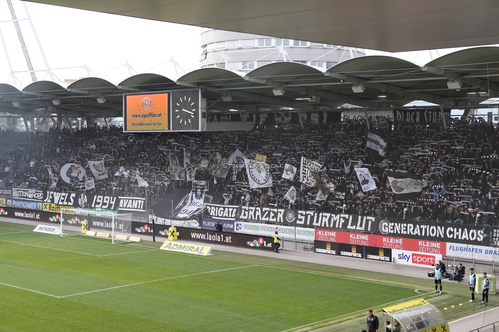 Sturm Graz - Klagenfurt
Oesterreichische Fussball Bundesliga, 24. Runde, SK Sturm Graz - SK Austria Klagenfurt, Stadion Liebenau Graz, 20.03.2022. 

Foto zeigt Fans von Sturm
Schlüsselwörter: schals