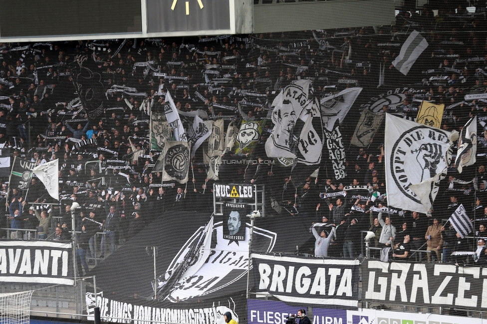 Sturm Graz - Klagenfurt
Oesterreichische Fussball Bundesliga, 24. Runde, SK Sturm Graz - SK Austria Klagenfurt, Stadion Liebenau Graz, 20.03.2022. 

Foto zeigt Fans von Sturm
Schlüsselwörter: schals brigata