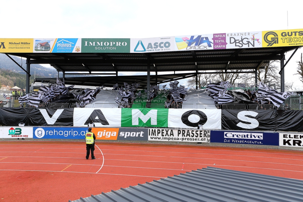 Wolfsberg - Sturm Graz
Oesterreichische Fussball Bundesliga, 25 Runde, Wolfsberger AC - SK Sturm Graz, Lavanttal Arena Wolfsberg, 03.04.2022. 

Foto zeigt Fans von Sturm mit einer Choreografie
